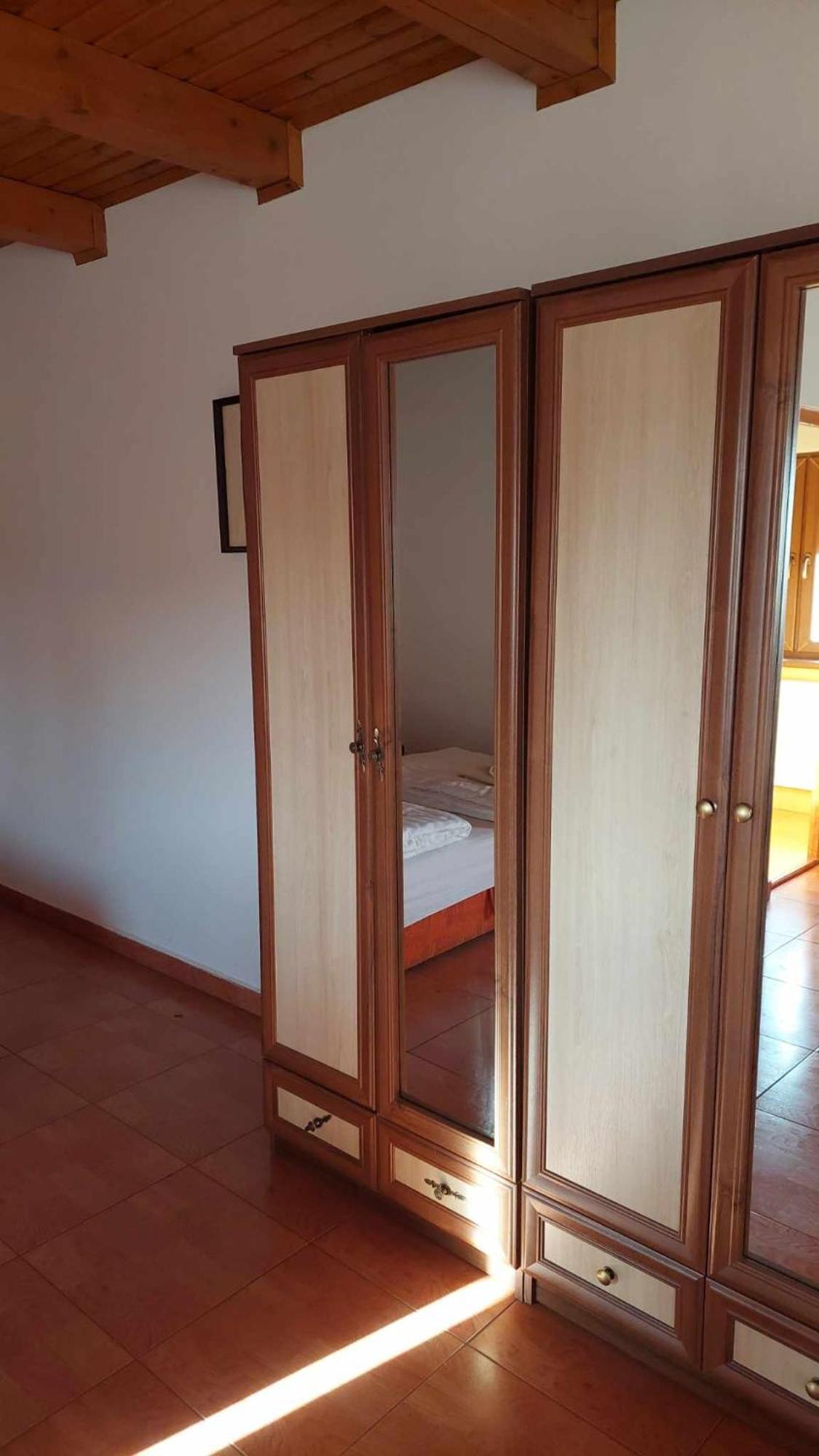 Mediterran Apartman Es Vendeghaz Hajduszoboszlo Exterior photo